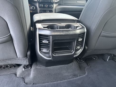 Used 2020 RAM 1500 Big Horn AWD/4WD image 35