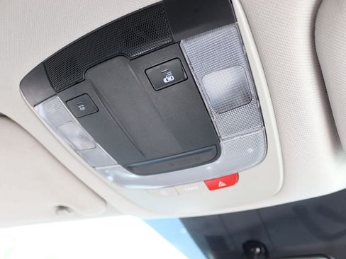 Used 2022 Kia Sorento EX AWD/4WD image 38