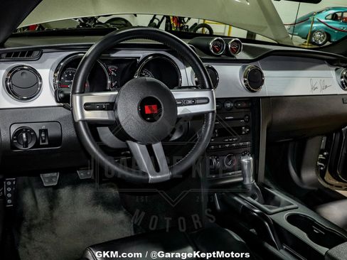 Used 2005 Ford Mustang GT image 4
