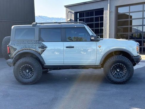 Used 2021 Ford Bronco Badlands AWD/4WD image 3