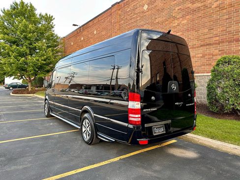 Used 2015 Mercedes-Benz Sprinter 2500 w/ Active Safety Plus Package image 43