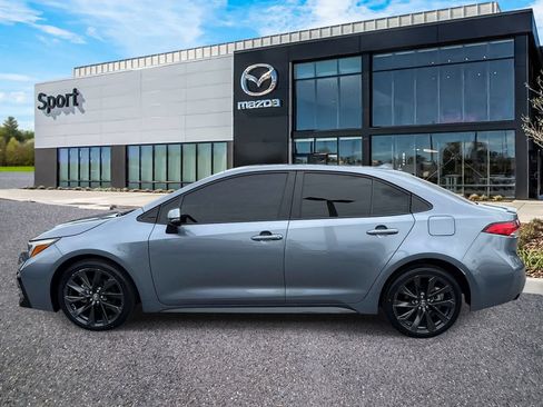 Used 2024 Toyota Corolla SE FWD image 6