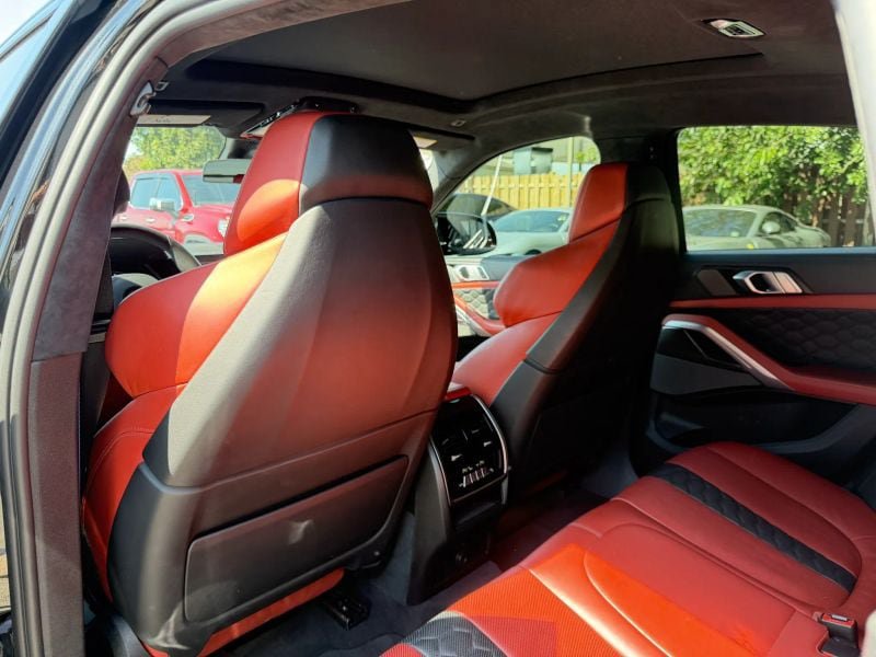 Used 2021 BMW X6 M Competition AWD/4WD image 18