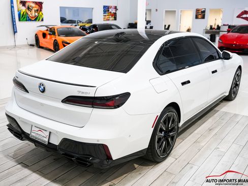 Used 2024 BMW 760i xDrive w/ Executive Package AWD/4WD image 26