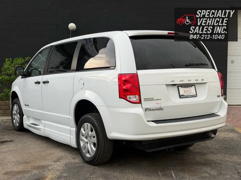 Used 2019 Dodge Grand Caravan SE w/ Power Convenience Group I FWD image 7