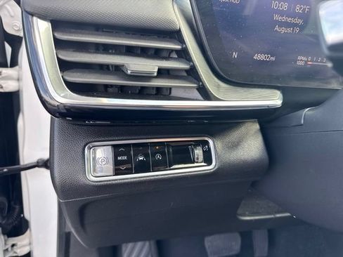 Used 2024 Buick Envision Preferred AWD/4WD image 15
