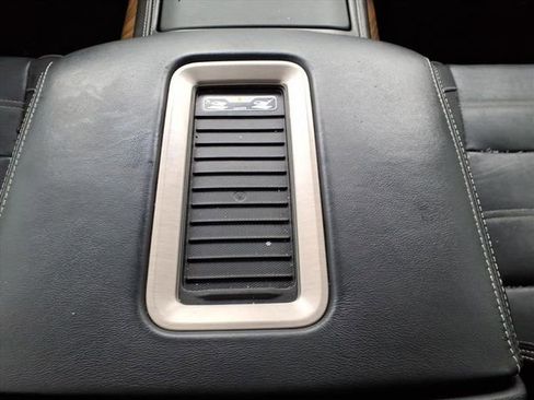 Used 2020 GMC Yukon Denali w/ Denali Ultimate Package image 21