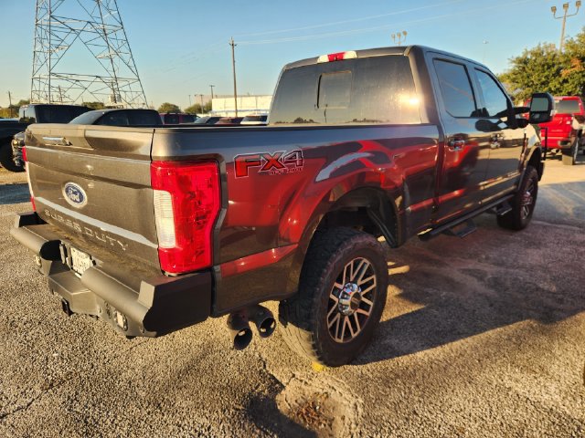 Used 2019 Ford F250 Lariat w/ Lariat Value Package AWD/4WD image 4