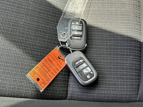 Used 2022 Honda Civic LX image 26