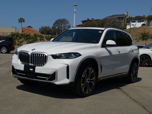 Used 2026 BMW X5 sDrive40i w/ Premium Package RWD image 2