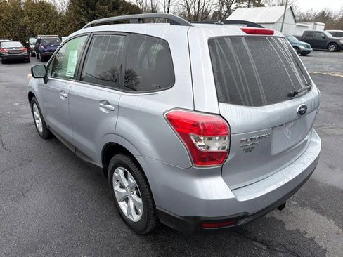 Used 2015 Subaru Forester 2.5i Premium w/ All-Weather Package image 8