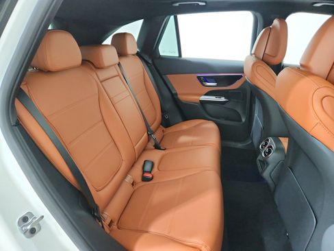 New 2026 Mercedes-Benz GLC 300 image 11