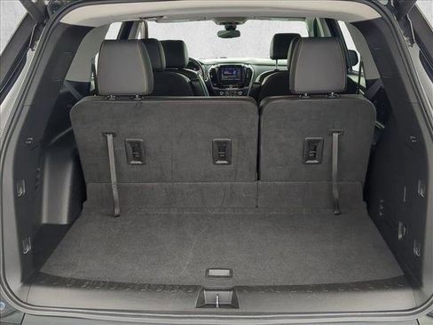 Used 2020 Chevrolet Traverse RS FWD image 14