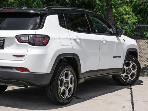 Used 2022 Jeep Compass Trailhawk w/ Trailhawk Elite Group AWD/4WD image 17