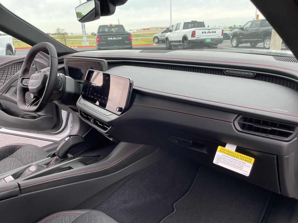 New 2026 Dodge Charger R/T w/ Driver Convenience Group AWD/4WD image 39