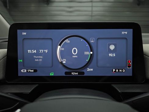 Used 2025 Honda Prologue EX image 23