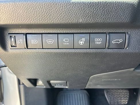 Used 2023 Toyota RAV4 XSE AWD/4WD image 31