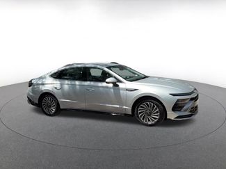 Used 2025 Hyundai Sonata SEL FWD video 2