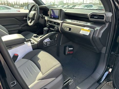 New 2026 Toyota Tacoma TRD Off-Road AWD/4WD image 23