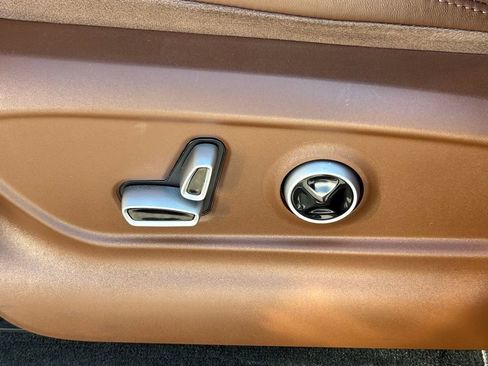 Used 2023 Maserati Grecale GT image 21