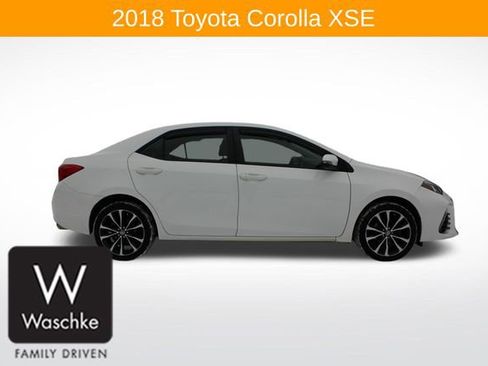 Used 2018 Toyota Corolla SE w/ Carpet Mat Package (TMS) image 9