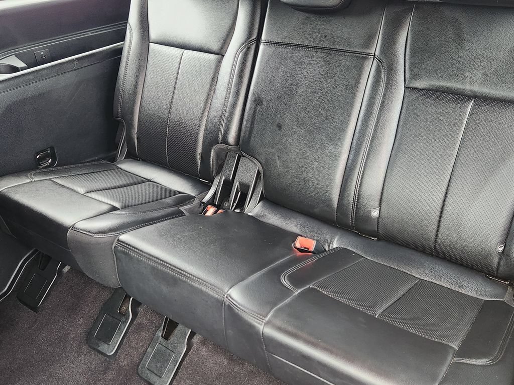 Used 2020 Ford Expedition XLT w/ Equipment Group 202A AWD/4WD image 27
