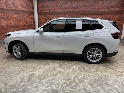 Certified 2025 BMW X3 xDrive30i w/ Convenience Package image 2