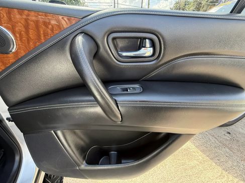 Used 2018 INFINITI QX80 2WD image 24