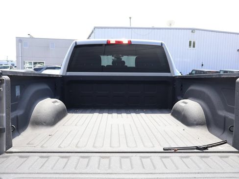 Used 2024 RAM 2500 Big Horn w/ Night Edition AWD/4WD image 13