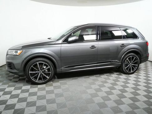 Used 2023 Audi Q7 3.0T Premium Plus w/ Premium Plus Package AWD/4WD image 33