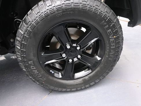 Used 2020 Jeep Wrangler Unlimited Sport image 13