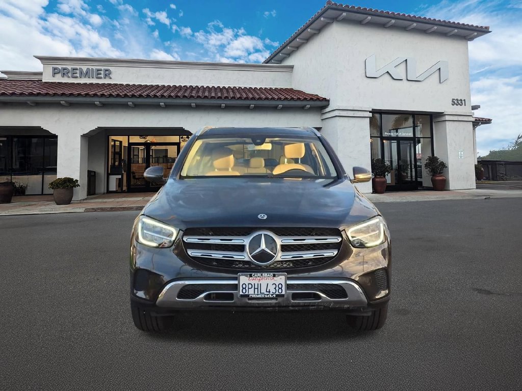 Used 2020 Mercedes-Benz GLC 300 image 3