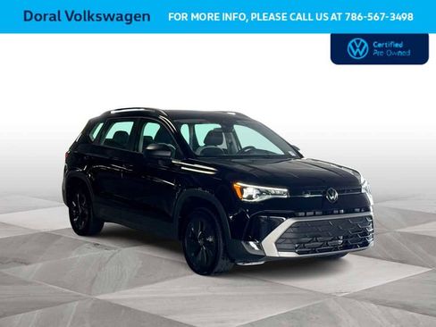 Used 2025 Volkswagen Taos S FWD image 2