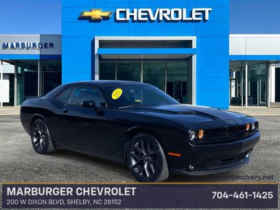 Used 2022 Dodge Challenger SXT w/ Driver Convenience Group