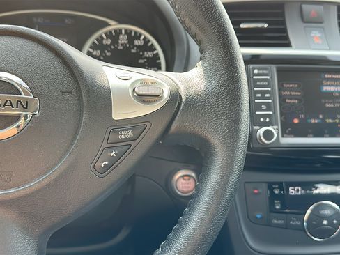 Used 2019 Nissan Sentra SV FWD image 16
