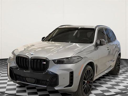 Used 2024 BMW X5 M60i w/ Executive Package image 9