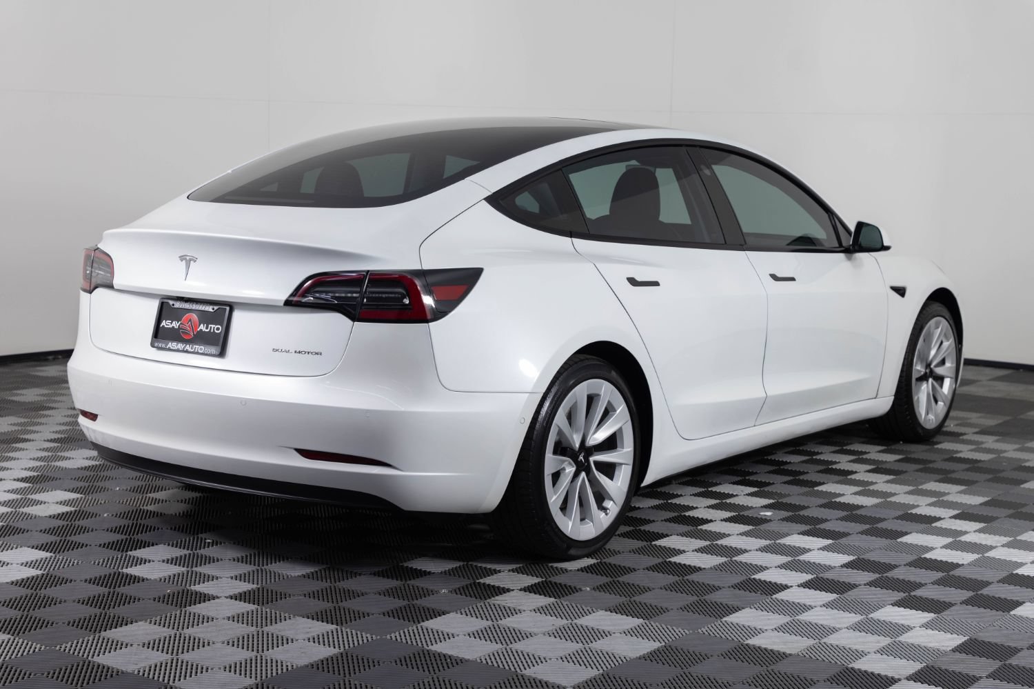 Used 2021 Tesla Model 3 Long Range AWD/4WD image 7