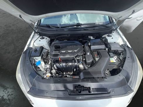 Used 2019 Hyundai Sonata SE FWD image 25