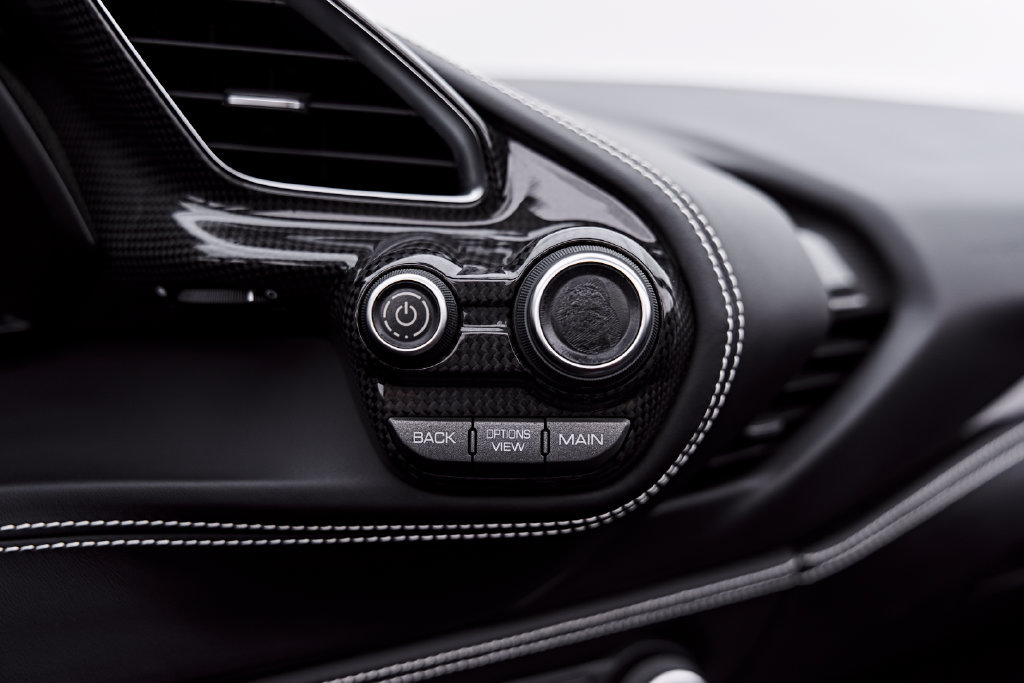 Used 2018 Ferrari 488 Spider RWD image 85