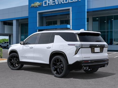 New 2026 Chevrolet Traverse RS FWD image 3