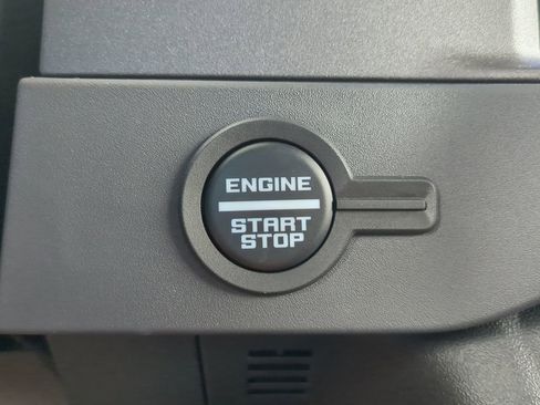 New 2025 Ford Bronco 4-Door image 24