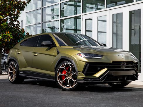 Used 2024 Lamborghini Urus Performante AWD/4WD image 38