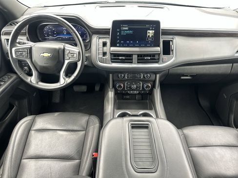 Used 2024 Chevrolet Tahoe LT RWD image 18