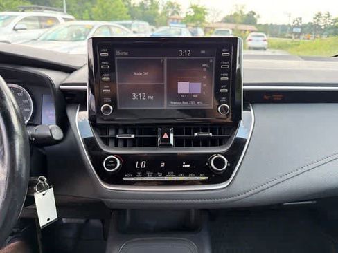 Used 2020 Toyota Corolla SE FWD image 21