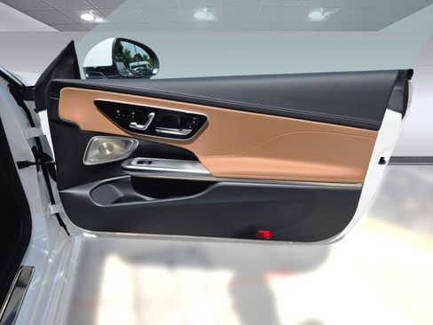 New 2026 Mercedes-Benz CLE 300 4MATIC Coupe image 15