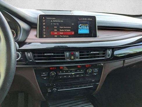 Used 2018 BMW X5 xDrive35i AWD/4WD image 9