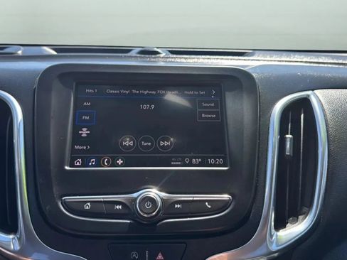 Used 2022 Chevrolet Equinox LT FWD image 21