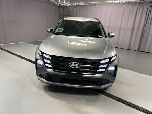Used 2026 Hyundai Tucson SEL FWD image 2