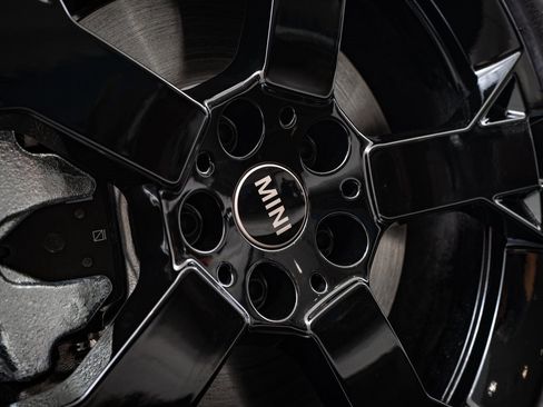 Certified 2025 MINI Cooper Countryman S image 8