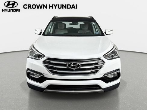 Used 2018 Hyundai Santa Fe Sport FWD image 2